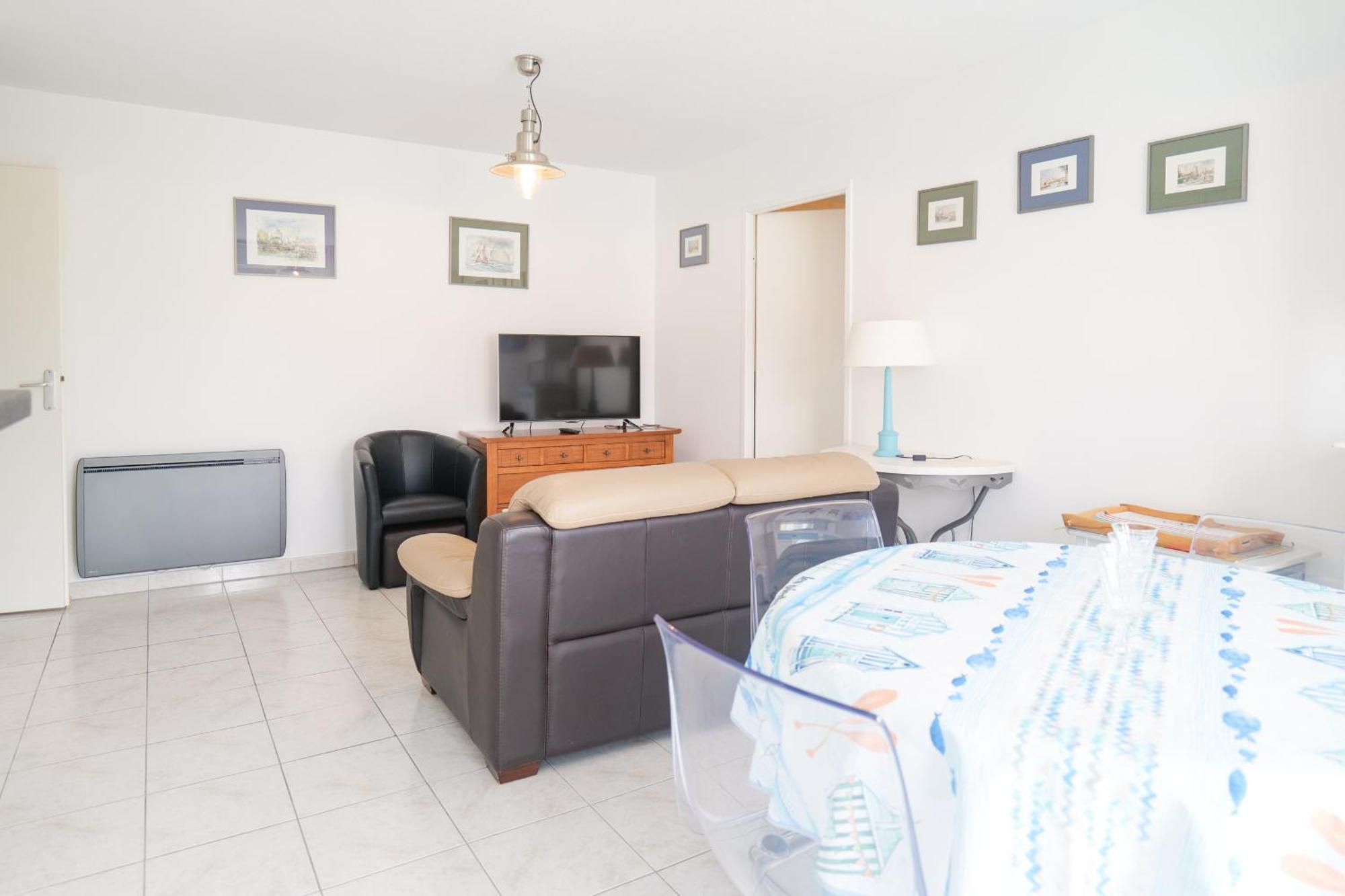 Appartement Dans Residence Au Calme Avec Piscine Les Sables-dʼOlonne Extérieur photo