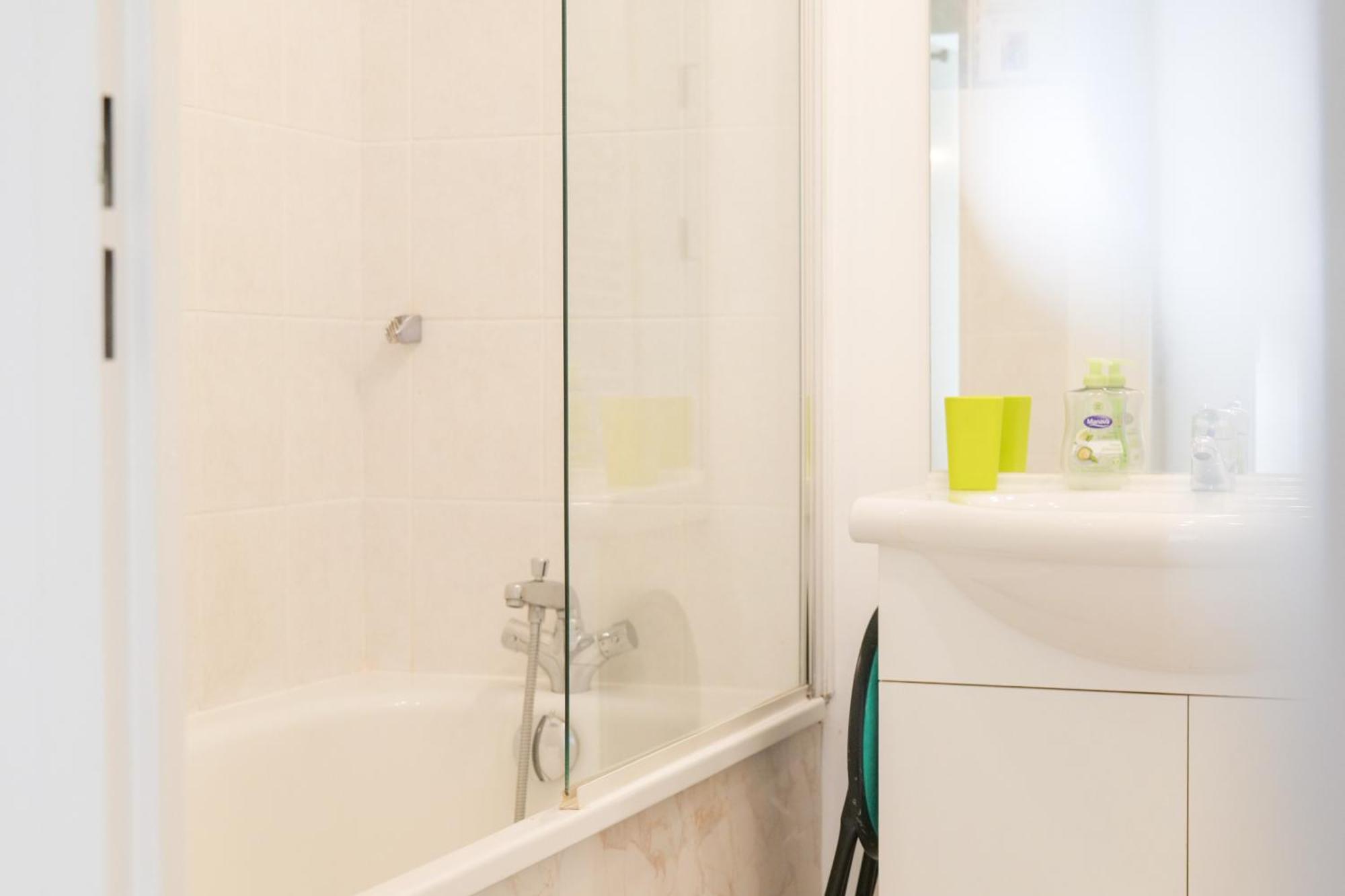 Appartement Dans Residence Au Calme Avec Piscine Les Sables-dʼOlonne Extérieur photo